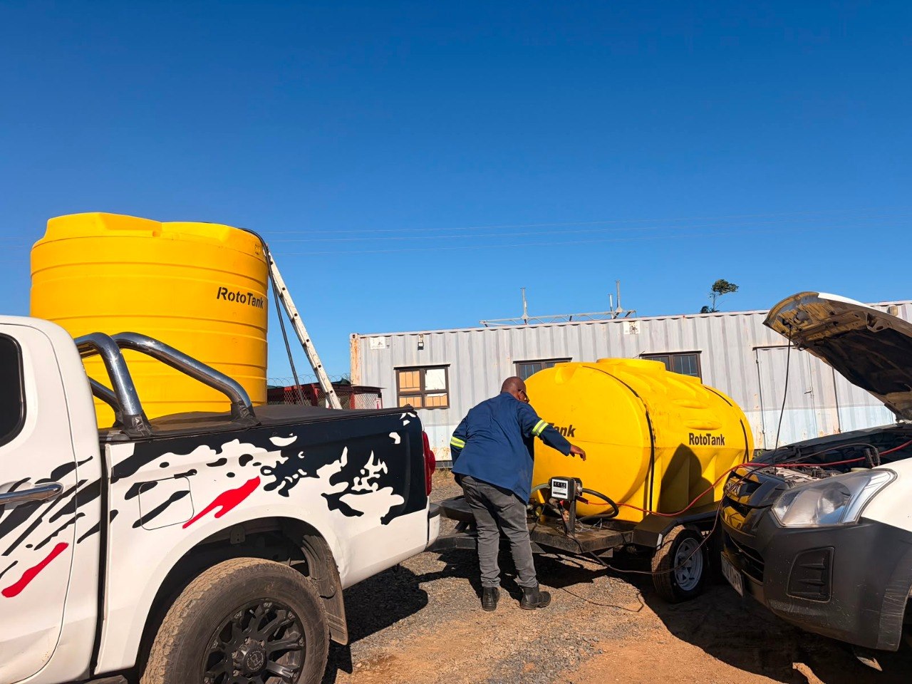SNDN Fuel Solutions mobile diesel bowser refuelling a vehicle on site in KwaZulu-Natal